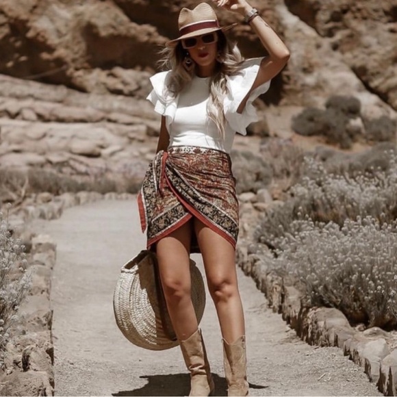 Zara Dresses & Skirts - GUC Aztec Sarong Beaded Skirt